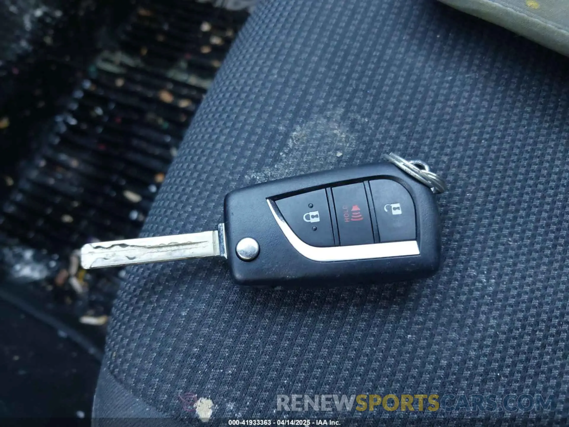 11 fotografías del automóvil dañado 2T3F1RFVXKW051521 TOYOTA RAV4 2019