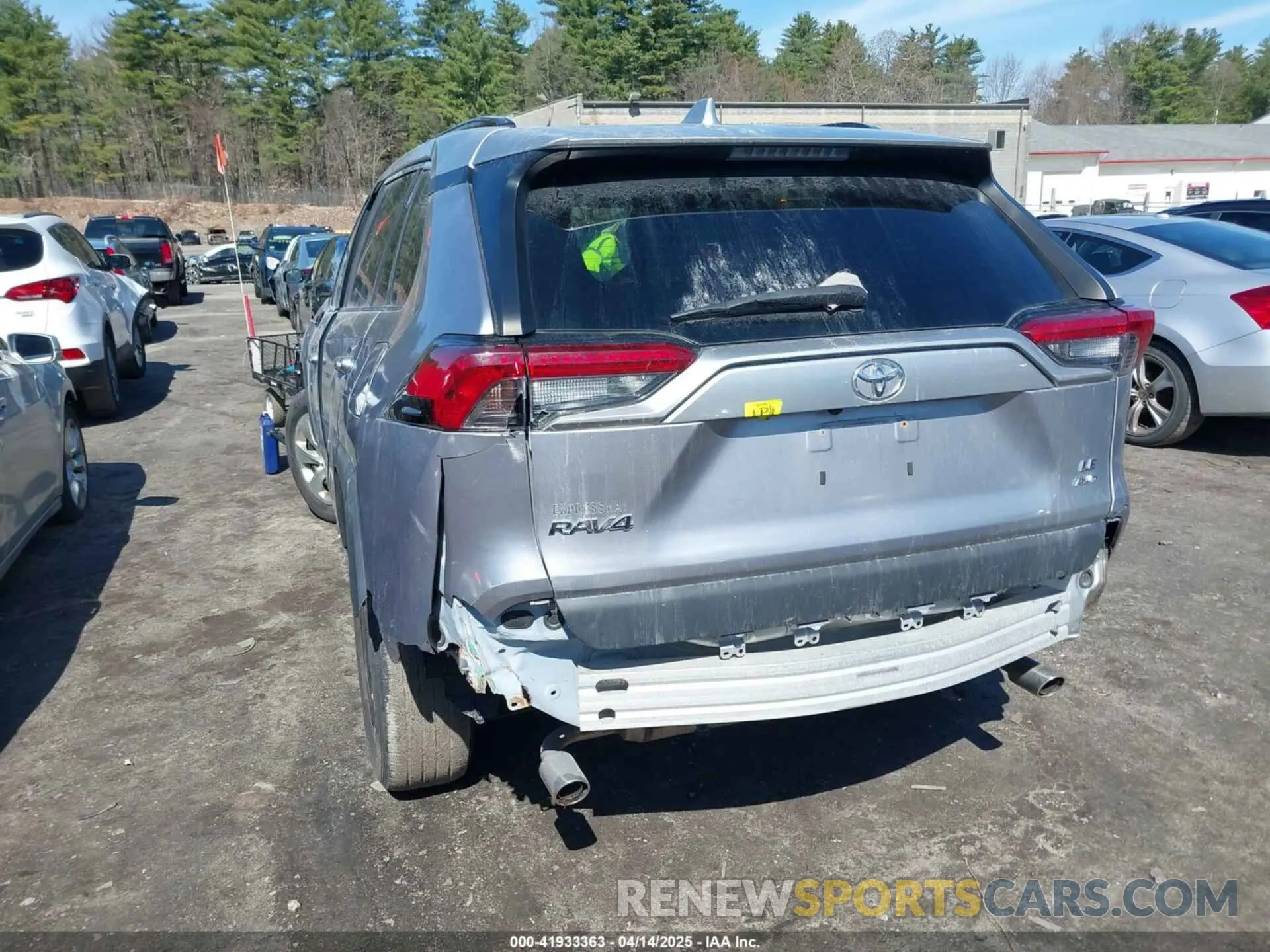 3 fotografías del automóvil dañado 2T3F1RFVXKW051521 TOYOTA RAV4 2019