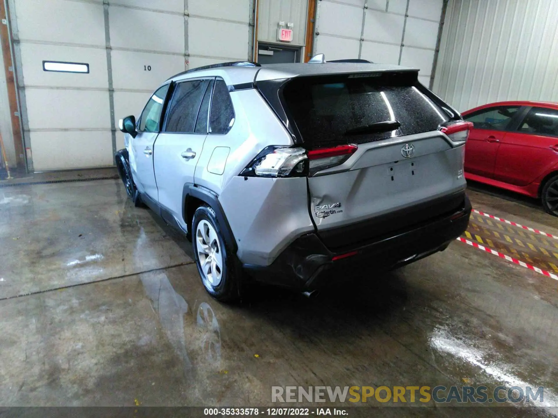 3 fotografías del automóvil dañado 2T3G1RFV2KW010384 TOYOTA RAV4 2019