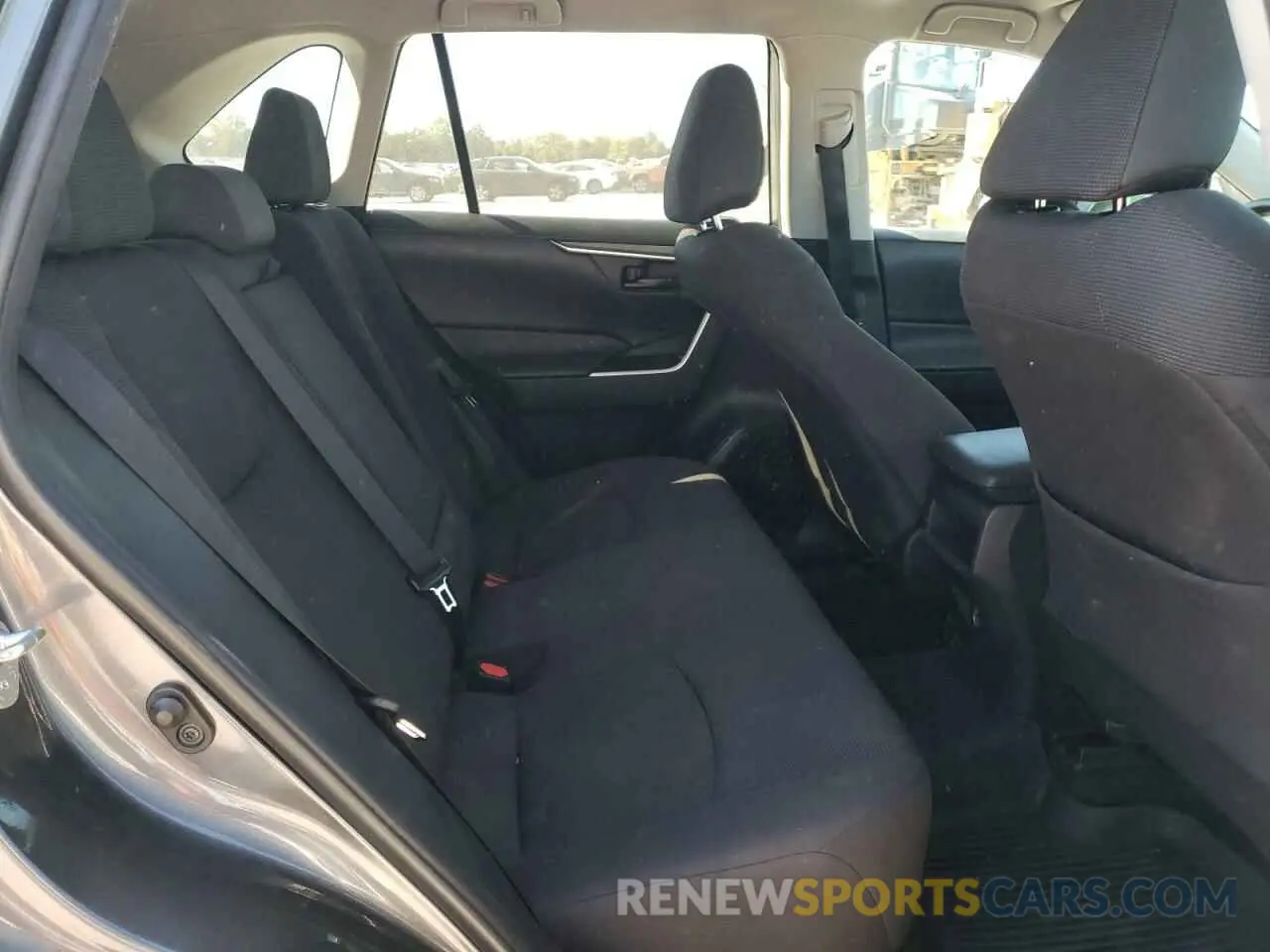 11 fotografías del automóvil dañado 2T3G1RFV3KC051611 TOYOTA RAV4 2019