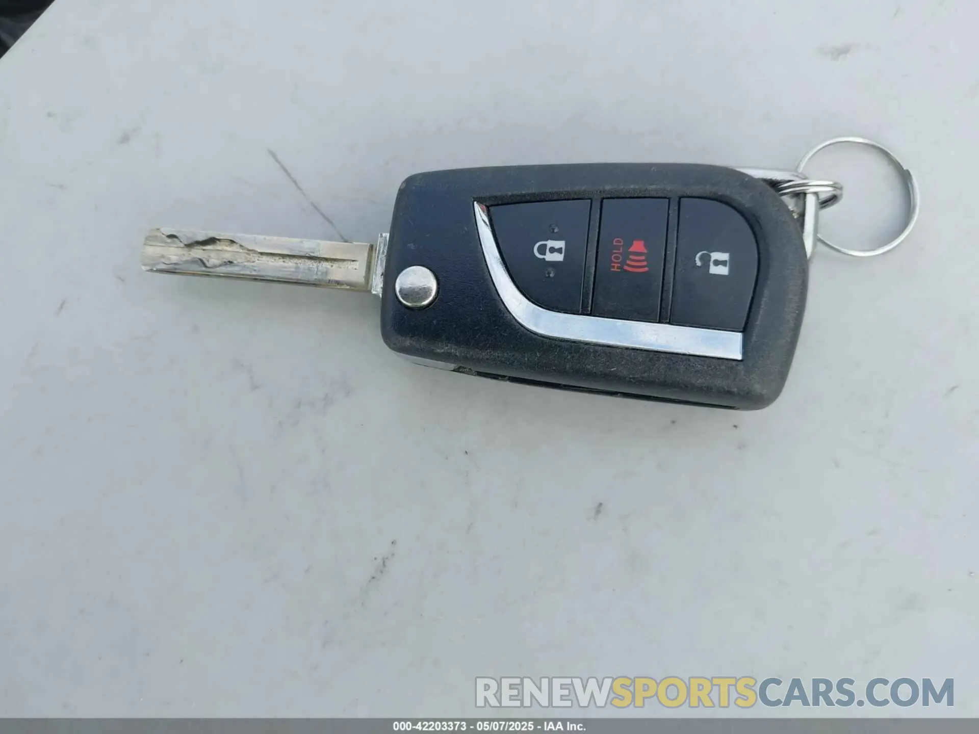 11 fotografías del automóvil dañado 2T3G1RFV4KC055151 TOYOTA RAV4 2019