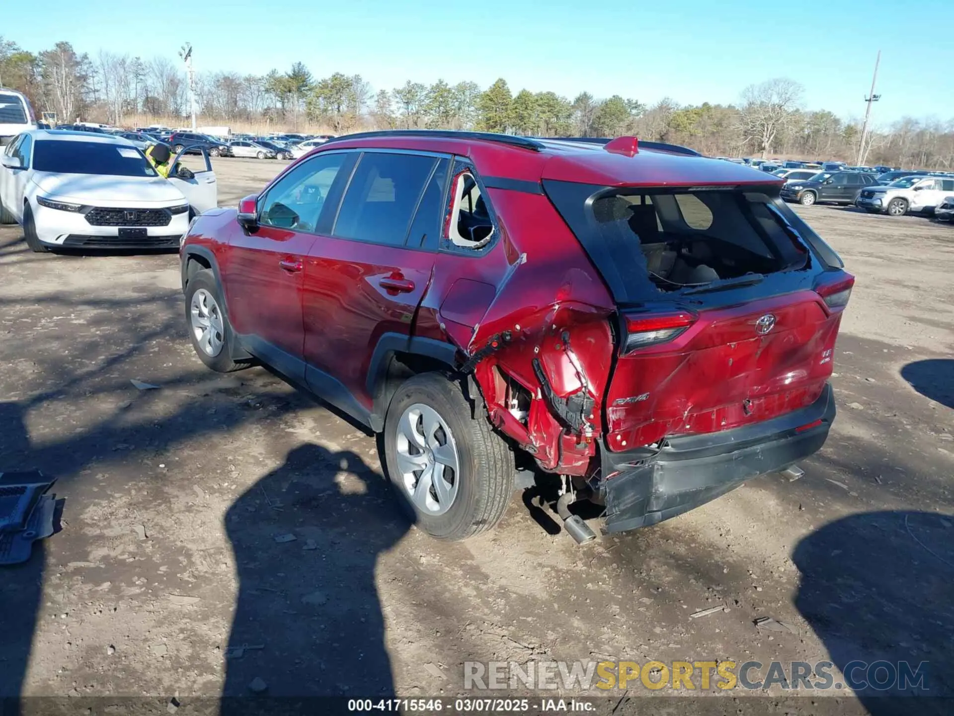 3 fotografías del automóvil dañado 2T3G1RFV5KC042795 TOYOTA RAV4 2019