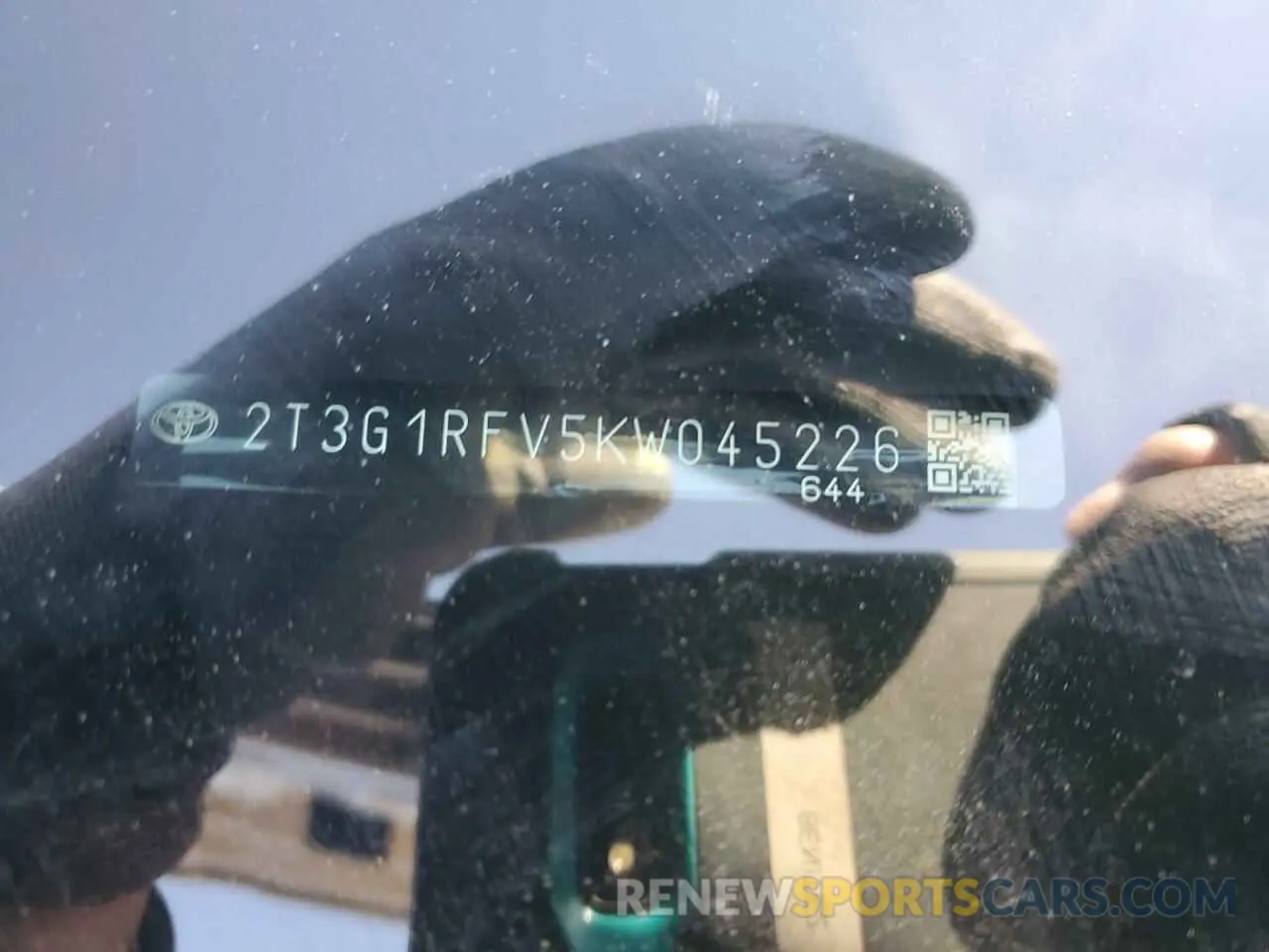 13 fotografías del automóvil dañado 2T3G1RFV5KW045226 TOYOTA RAV4 2019