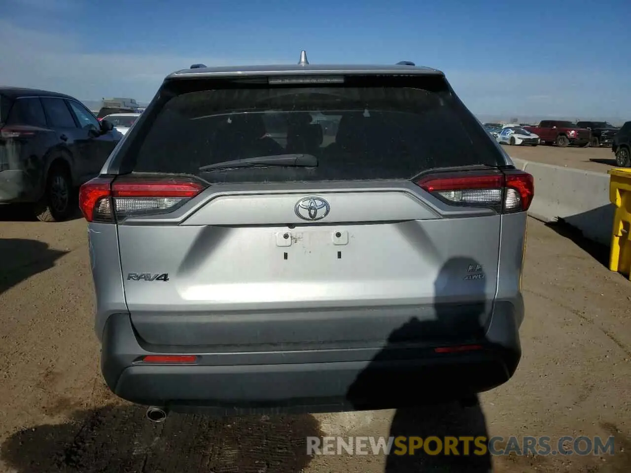 6 fotografías del automóvil dañado 2T3G1RFV5KW045226 TOYOTA RAV4 2019
