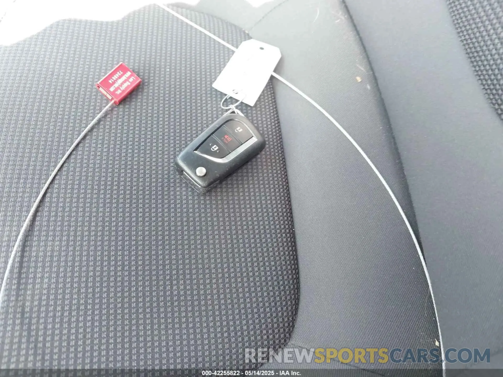 11 fotografías del automóvil dañado 2T3G1RFV6KW031660 TOYOTA RAV4 2019