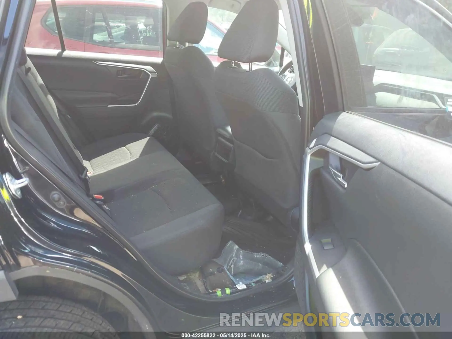 8 fotografías del automóvil dañado 2T3G1RFV6KW031660 TOYOTA RAV4 2019