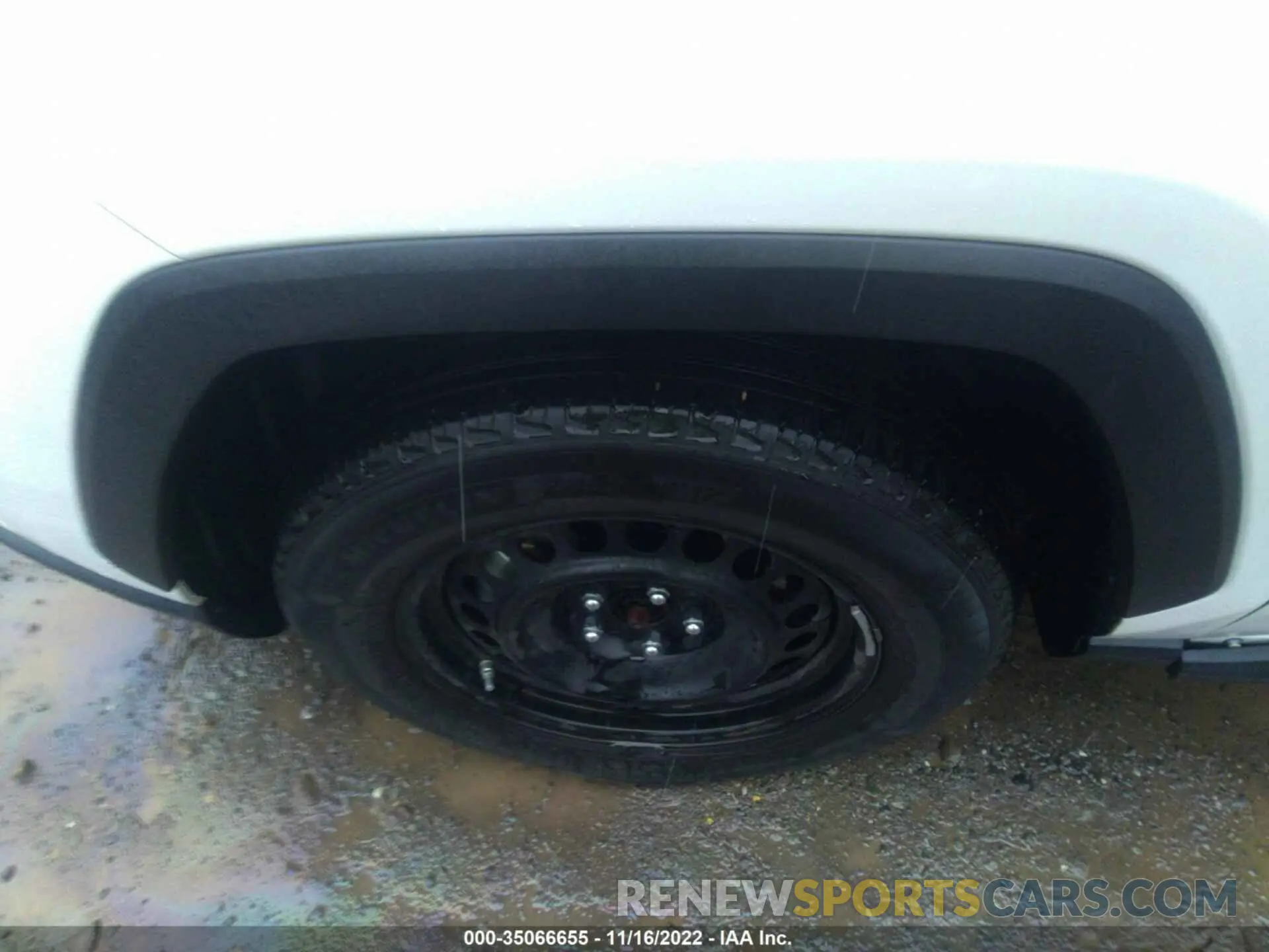 12 fotografías del automóvil dañado 2T3G1RFV7KC009538 TOYOTA RAV4 2019