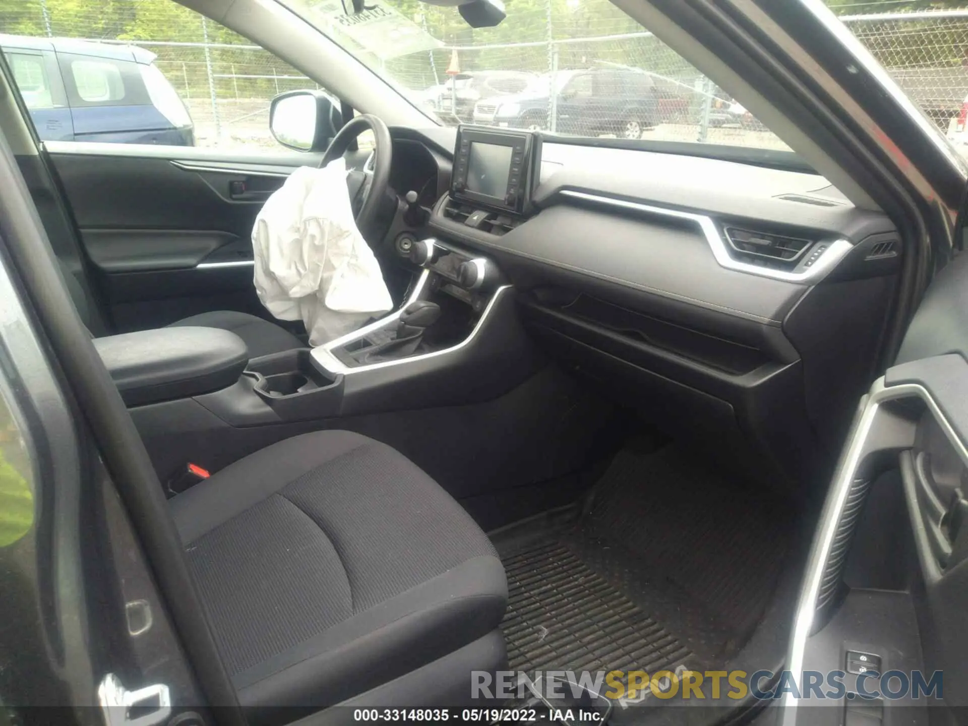 5 fotografías del automóvil dañado 2T3G1RFV7KC012049 TOYOTA RAV4 2019