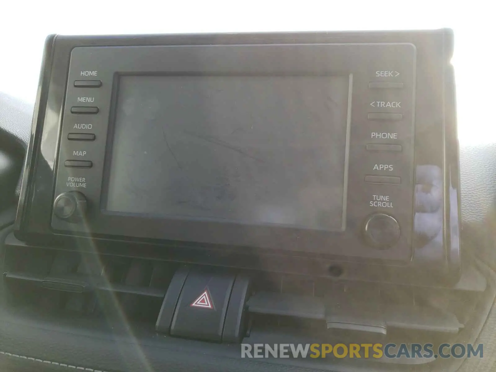 9 fotografías del automóvil dañado 2T3G1RFV7KC034035 TOYOTA RAV4 2019