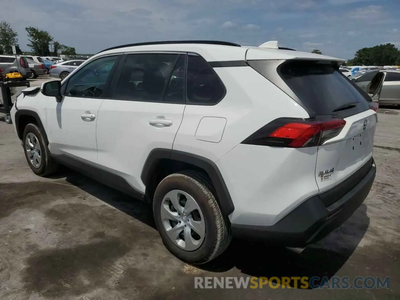 2 fotografías del automóvil dañado 2T3G1RFV7KC045178 TOYOTA RAV4 2019