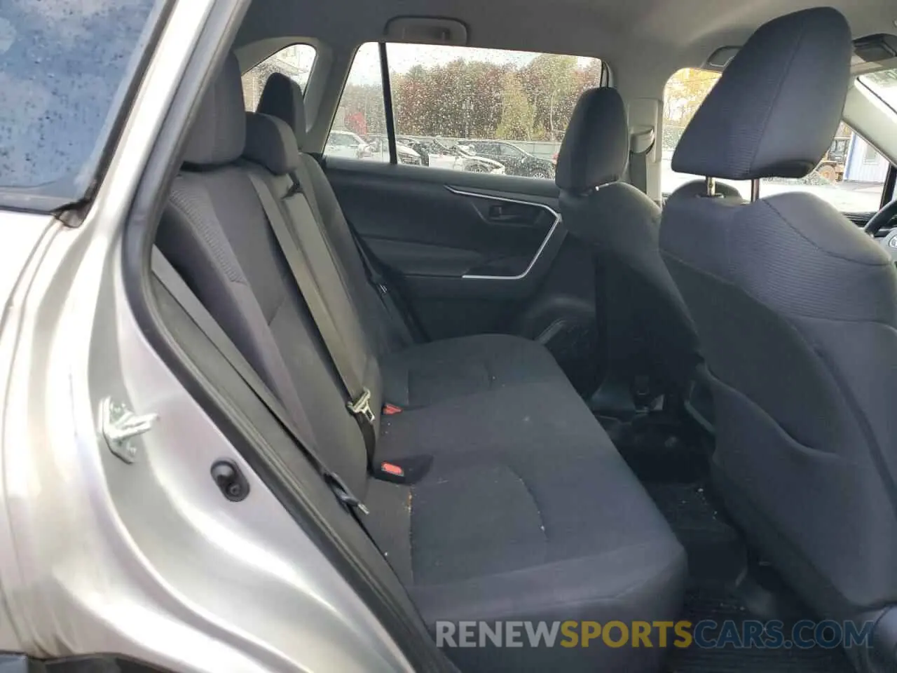 11 fotografías del automóvil dañado 2T3G1RFV8KC040605 TOYOTA RAV4 2019