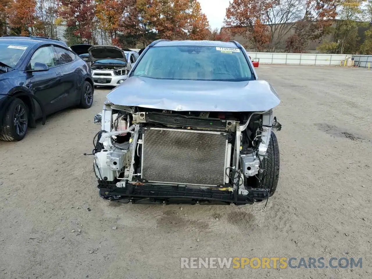 5 fotografías del automóvil dañado 2T3G1RFV8KC040605 TOYOTA RAV4 2019