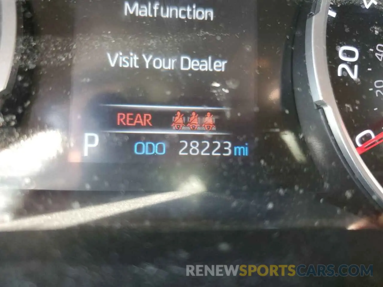8 fotografías del automóvil dañado 2T3H1RFV0KC027626 TOYOTA RAV4 2019