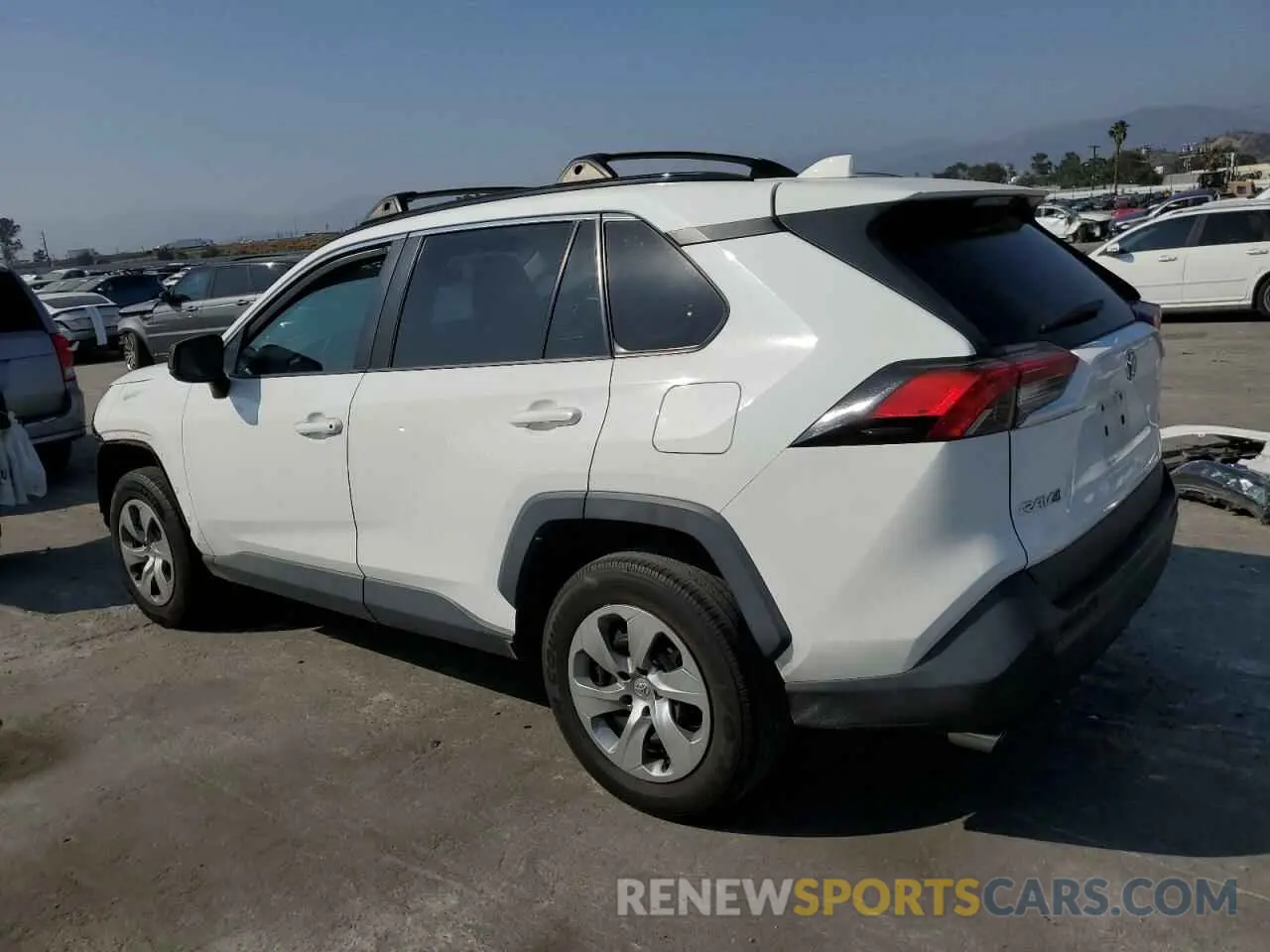 2 fotografías del automóvil dañado 2T3H1RFV0KW009318 TOYOTA RAV4 2019