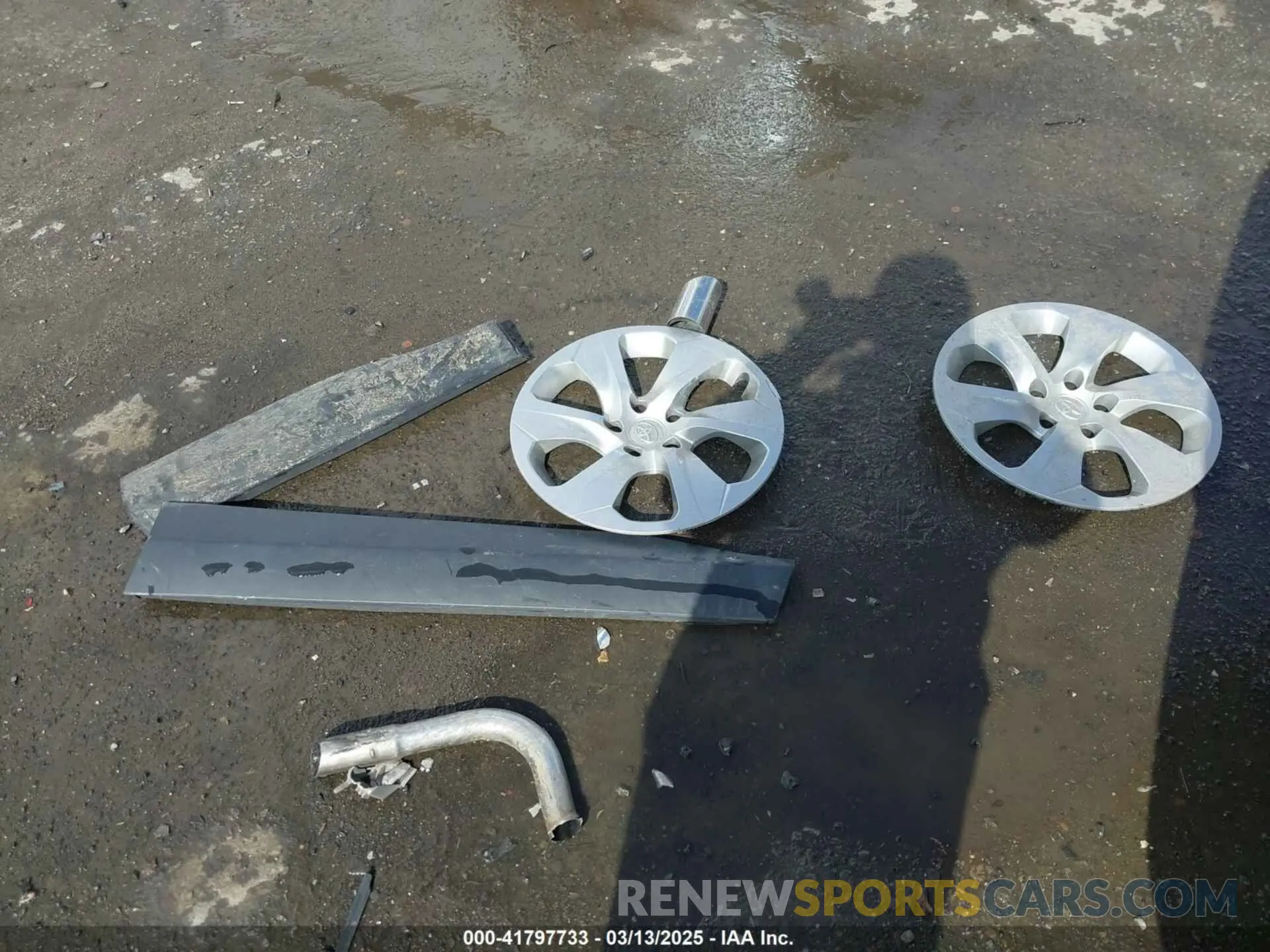 12 fotografías del automóvil dañado 2T3H1RFV0KW018309 TOYOTA RAV4 2019