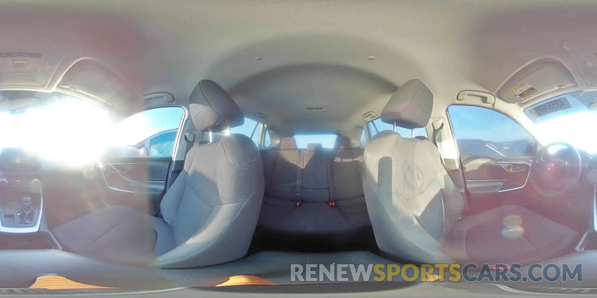 12 fotografías del automóvil dañado 2T3H1RFV0KW056252 TOYOTA RAV4 2019