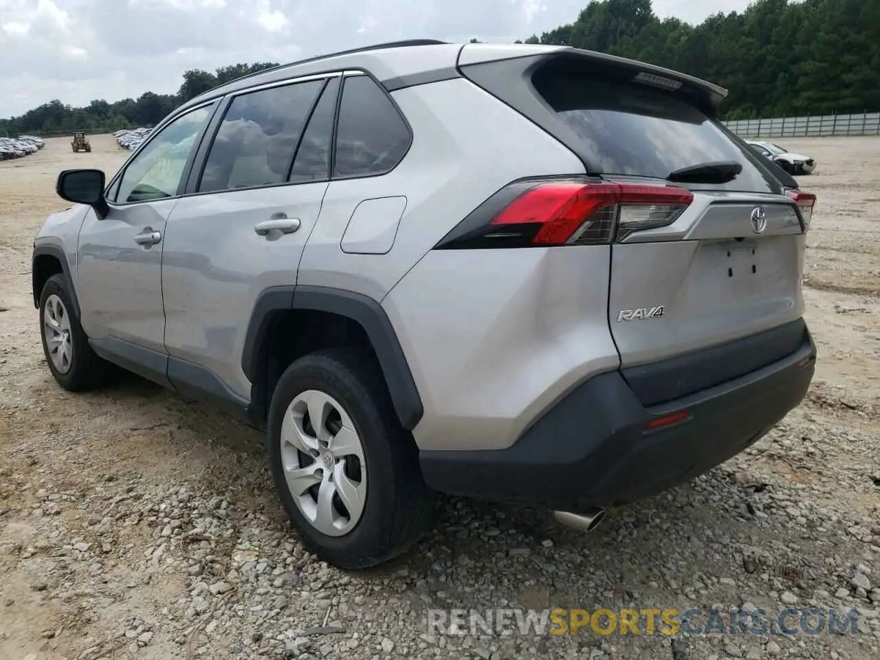 3 fotografías del automóvil dañado 2T3H1RFV1KC007319 TOYOTA RAV4 2019
