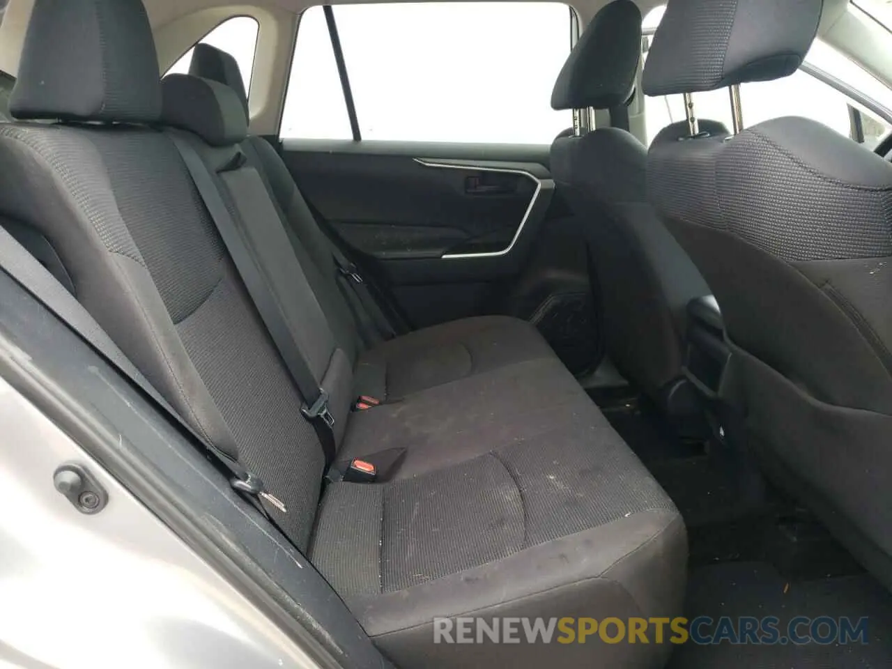 6 fotografías del automóvil dañado 2T3H1RFV1KC007319 TOYOTA RAV4 2019