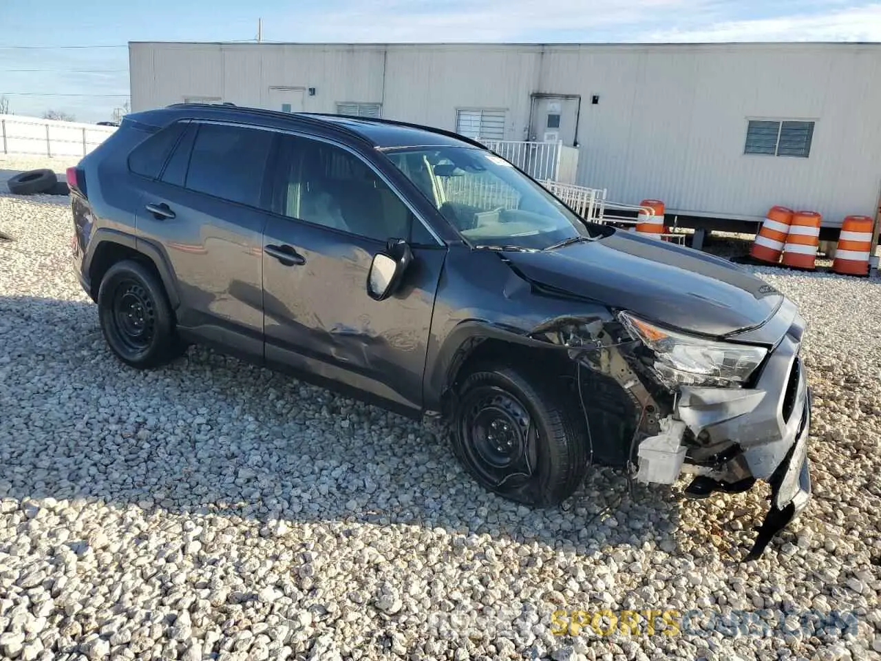 4 fotografías del automóvil dañado 2T3H1RFV1KW021803 TOYOTA RAV4 2019