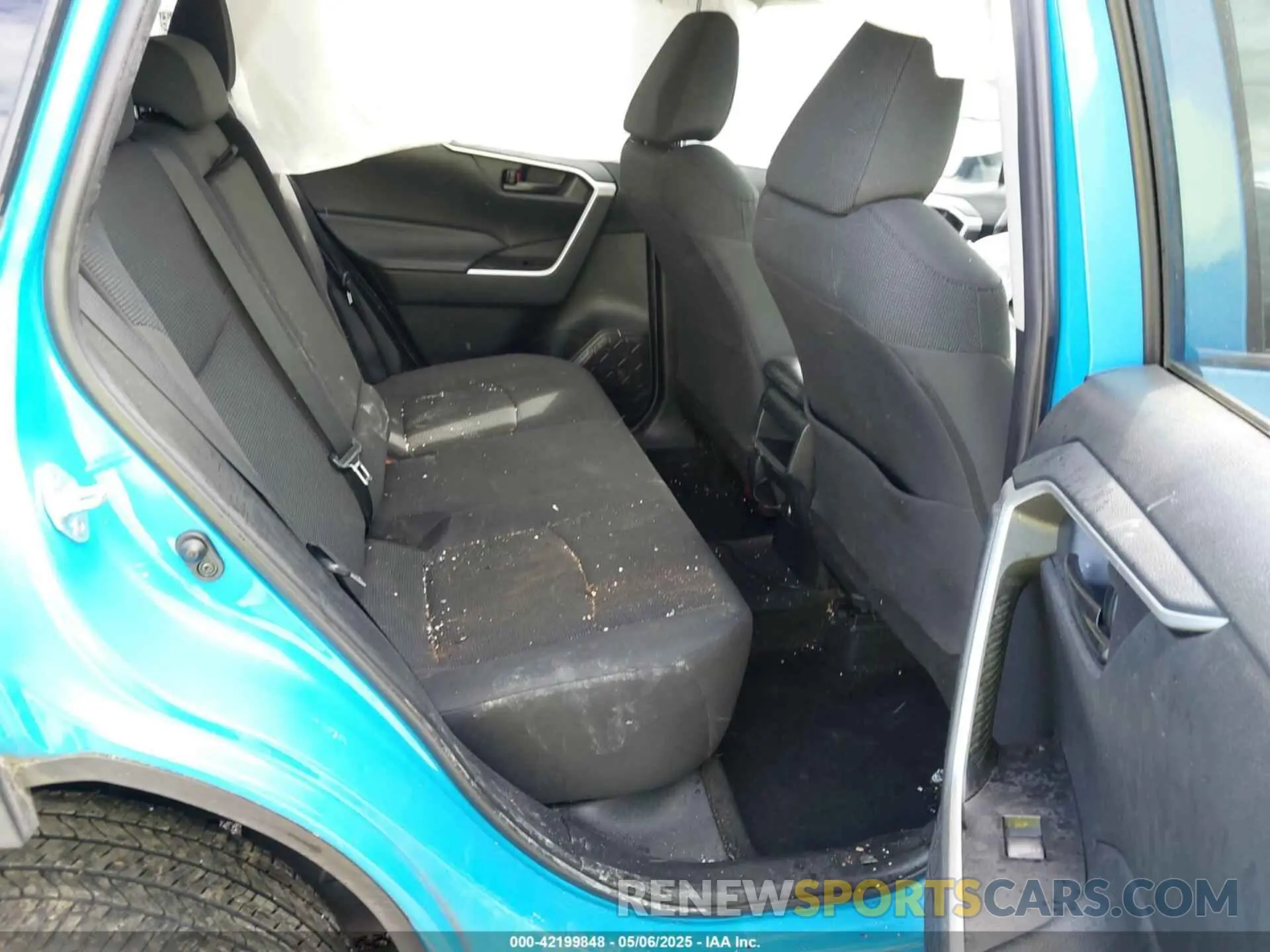 8 fotografías del automóvil dañado 2T3H1RFV1KW041937 TOYOTA RAV4 2019