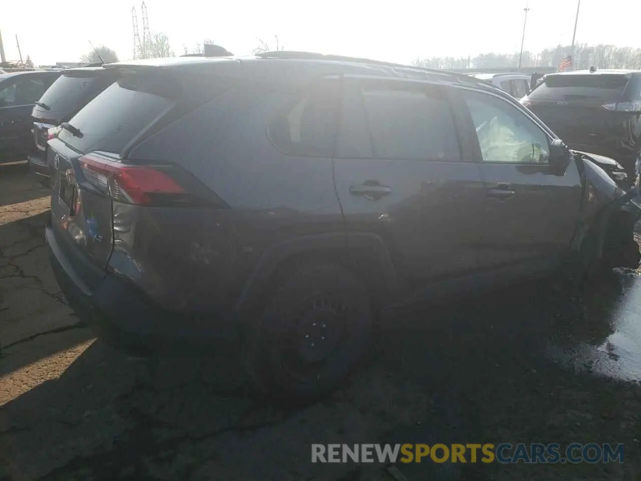 3 fotografías del automóvil dañado 2T3H1RFV2KW040537 TOYOTA RAV4 2019
