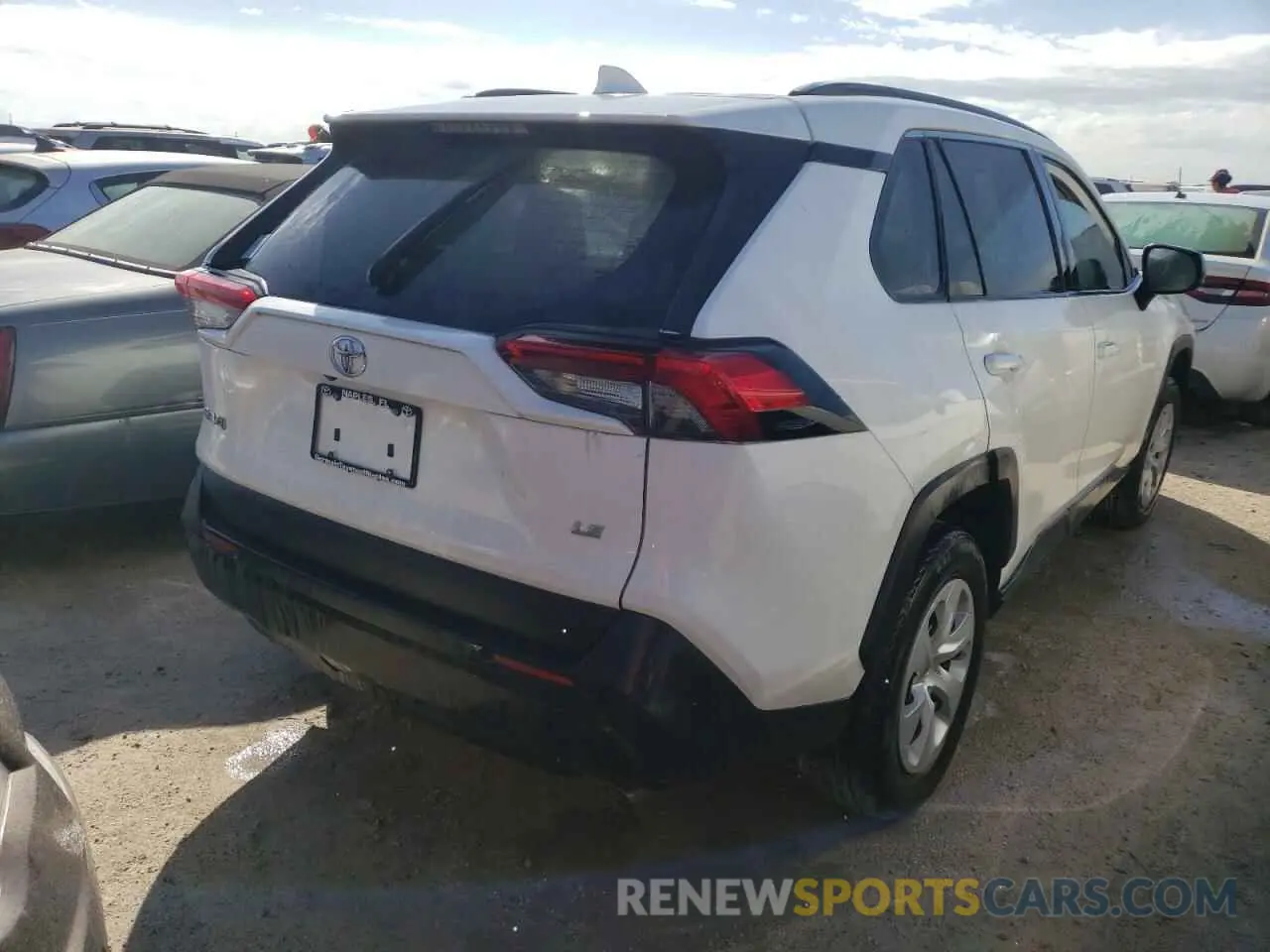 4 fotografías del automóvil dañado 2T3H1RFV2KW054695 TOYOTA RAV4 2019