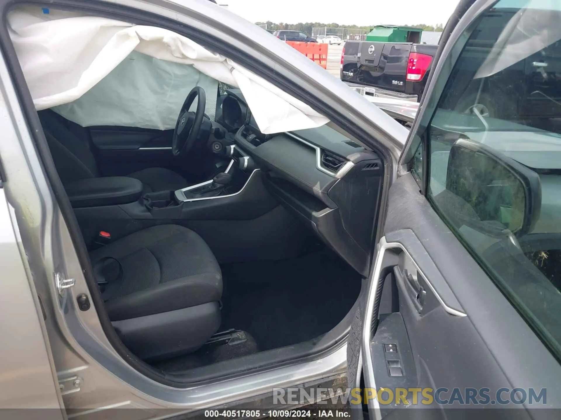 5 fotografías del automóvil dañado 2T3H1RFV4KW029006 TOYOTA RAV4 2019