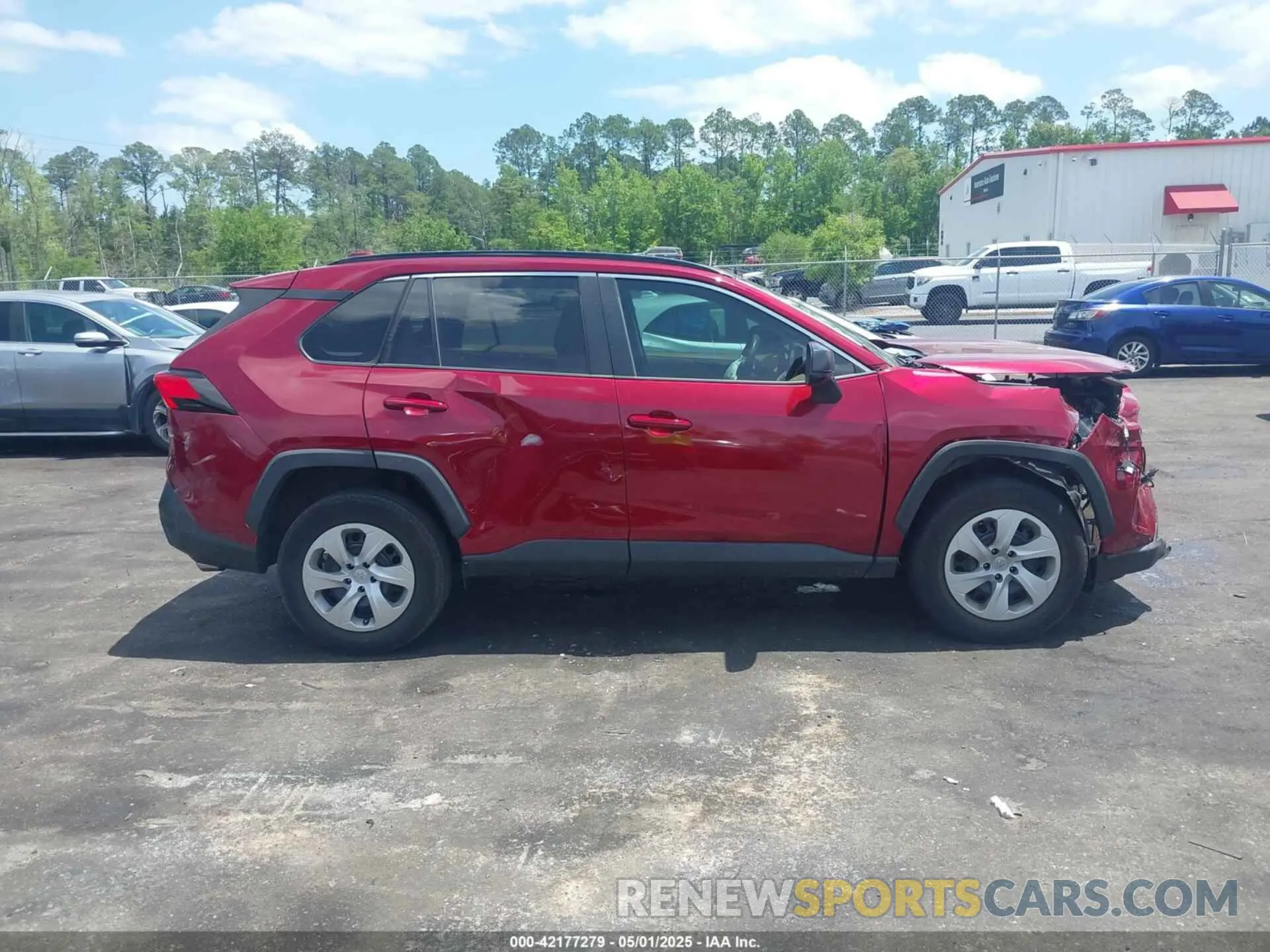 13 fotografías del automóvil dañado 2T3H1RFV5KW045263 TOYOTA RAV4 2019