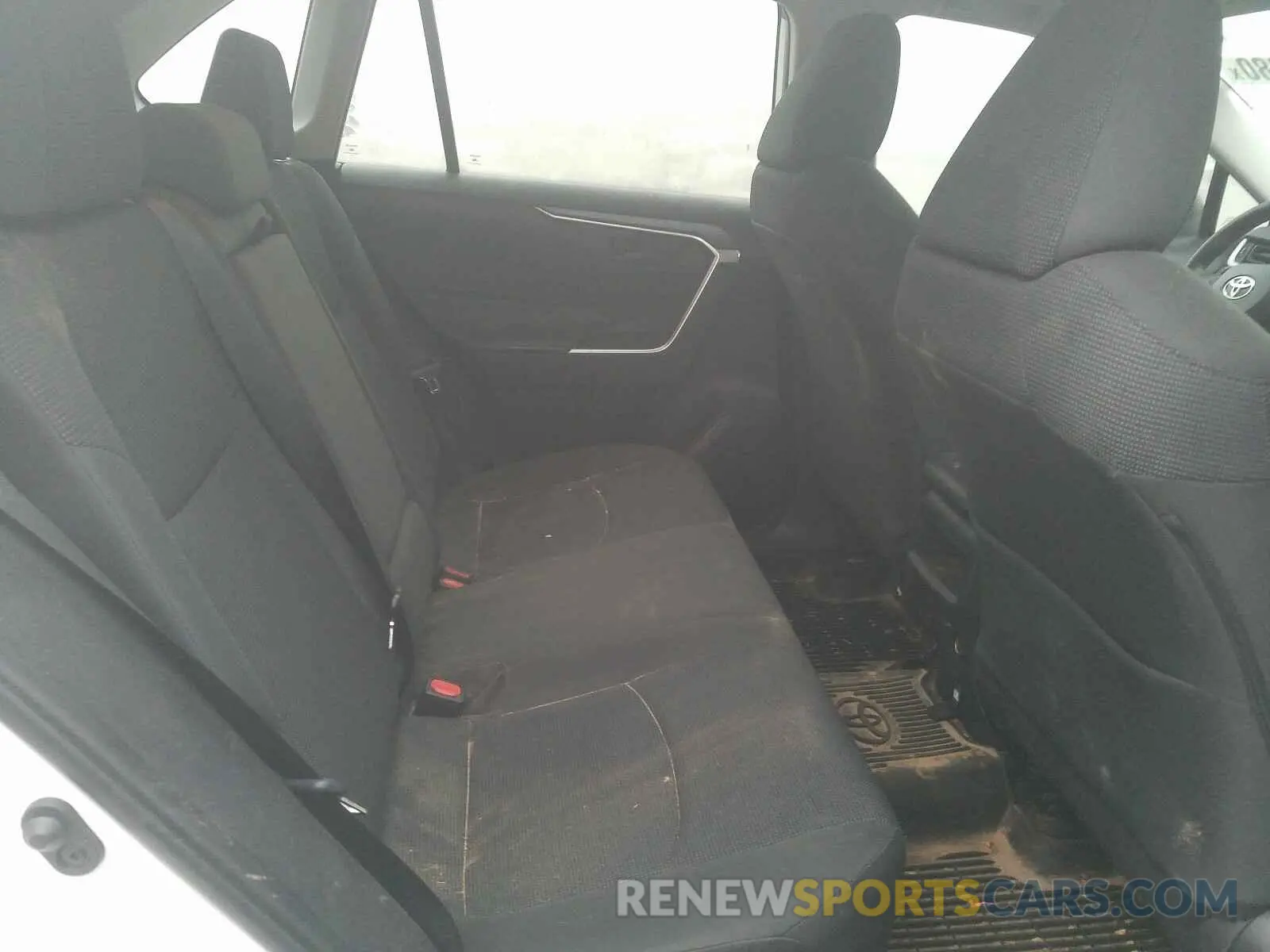 6 fotografías del automóvil dañado 2T3H1RFV6KC023659 TOYOTA RAV4 2019