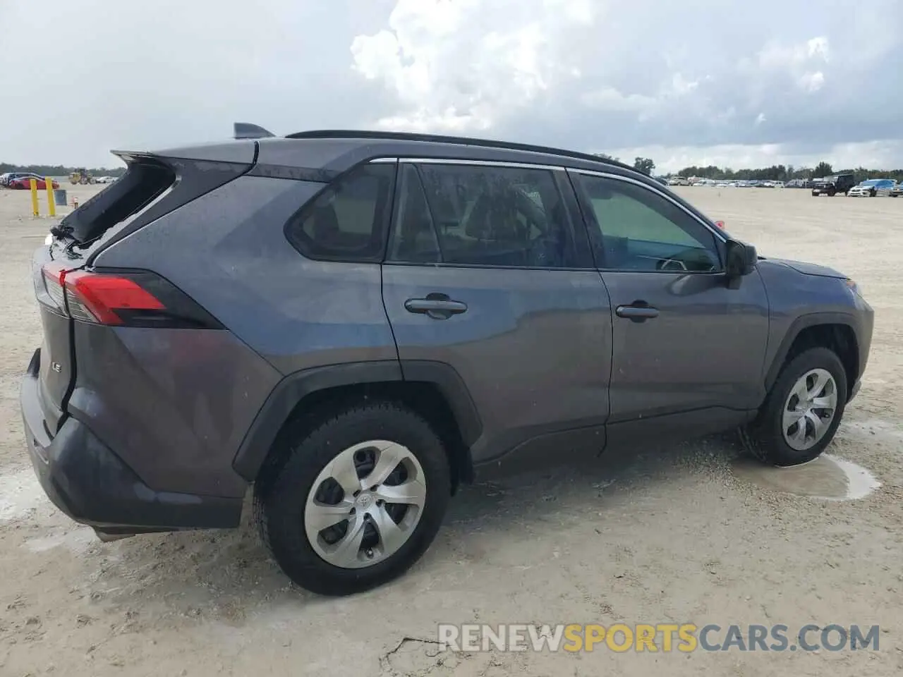 3 fotografías del automóvil dañado 2T3H1RFV6KW006519 TOYOTA RAV4 2019