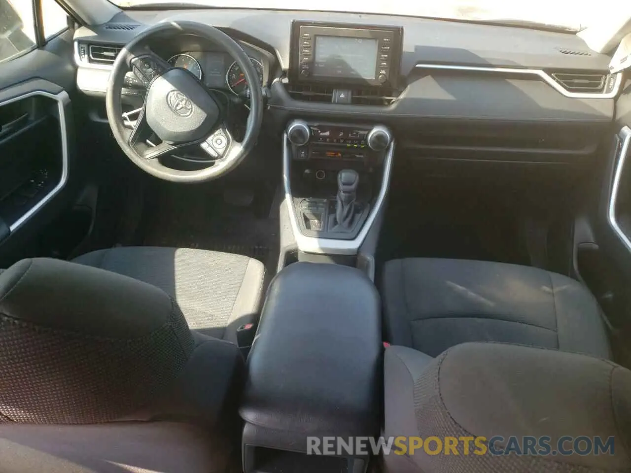 8 fotografías del automóvil dañado 2T3H1RFV6KW045367 TOYOTA RAV4 2019