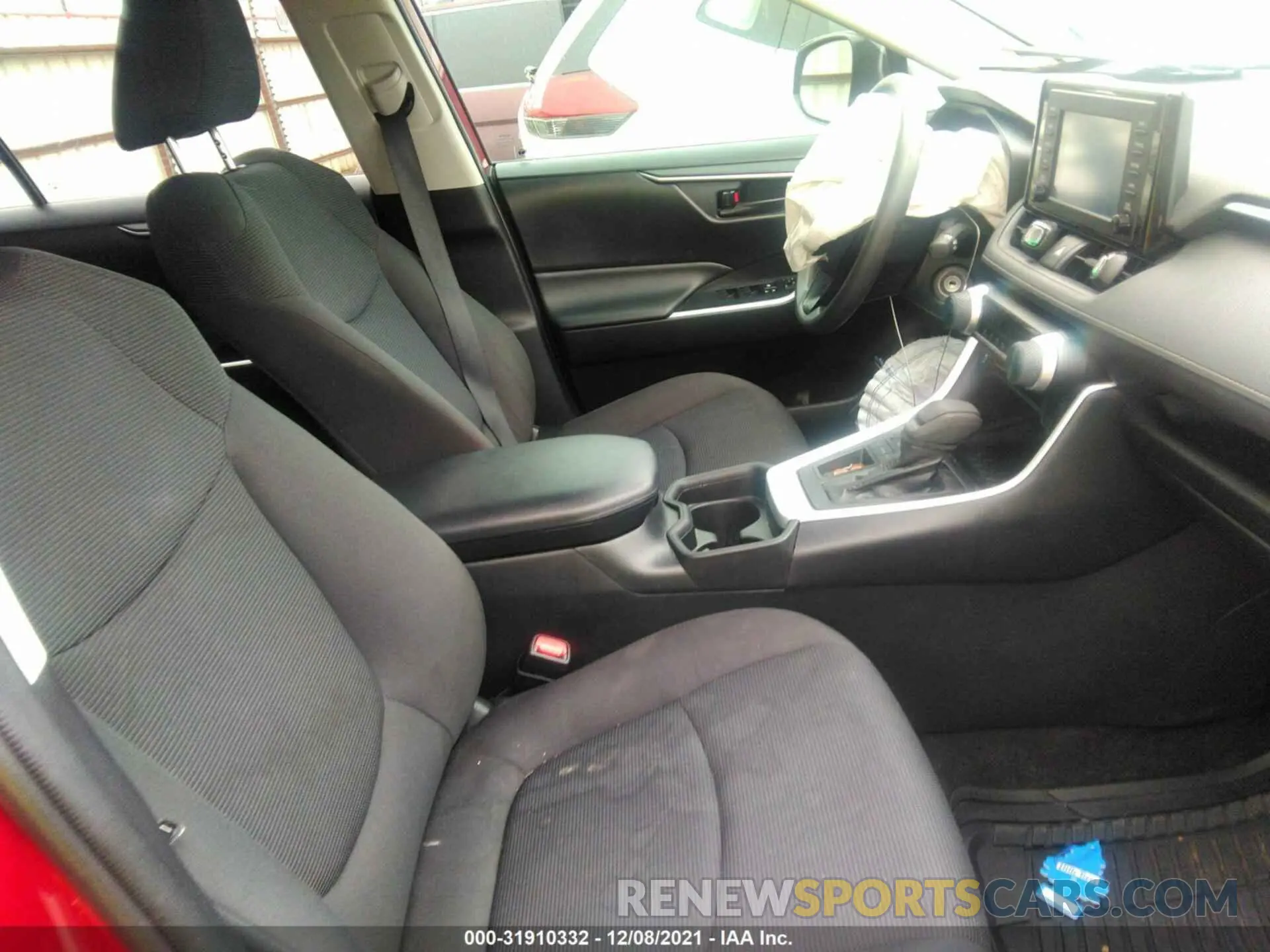 5 fotografías del automóvil dañado 2T3H1RFV6KW056742 TOYOTA RAV4 2019