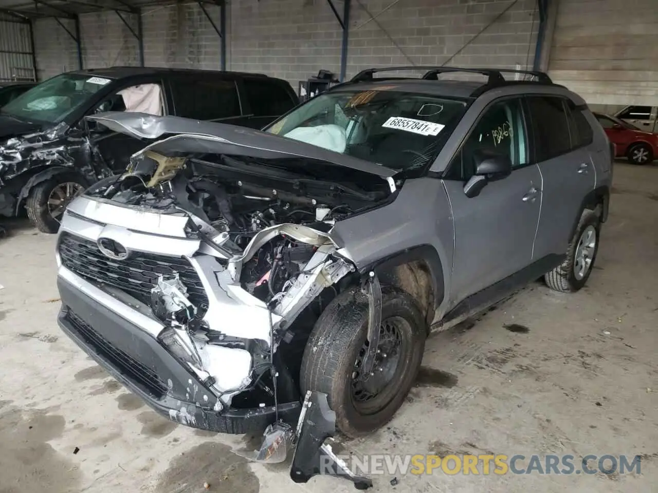 2 fotografías del automóvil dañado 2T3H1RFV7KC007485 TOYOTA RAV4 2019