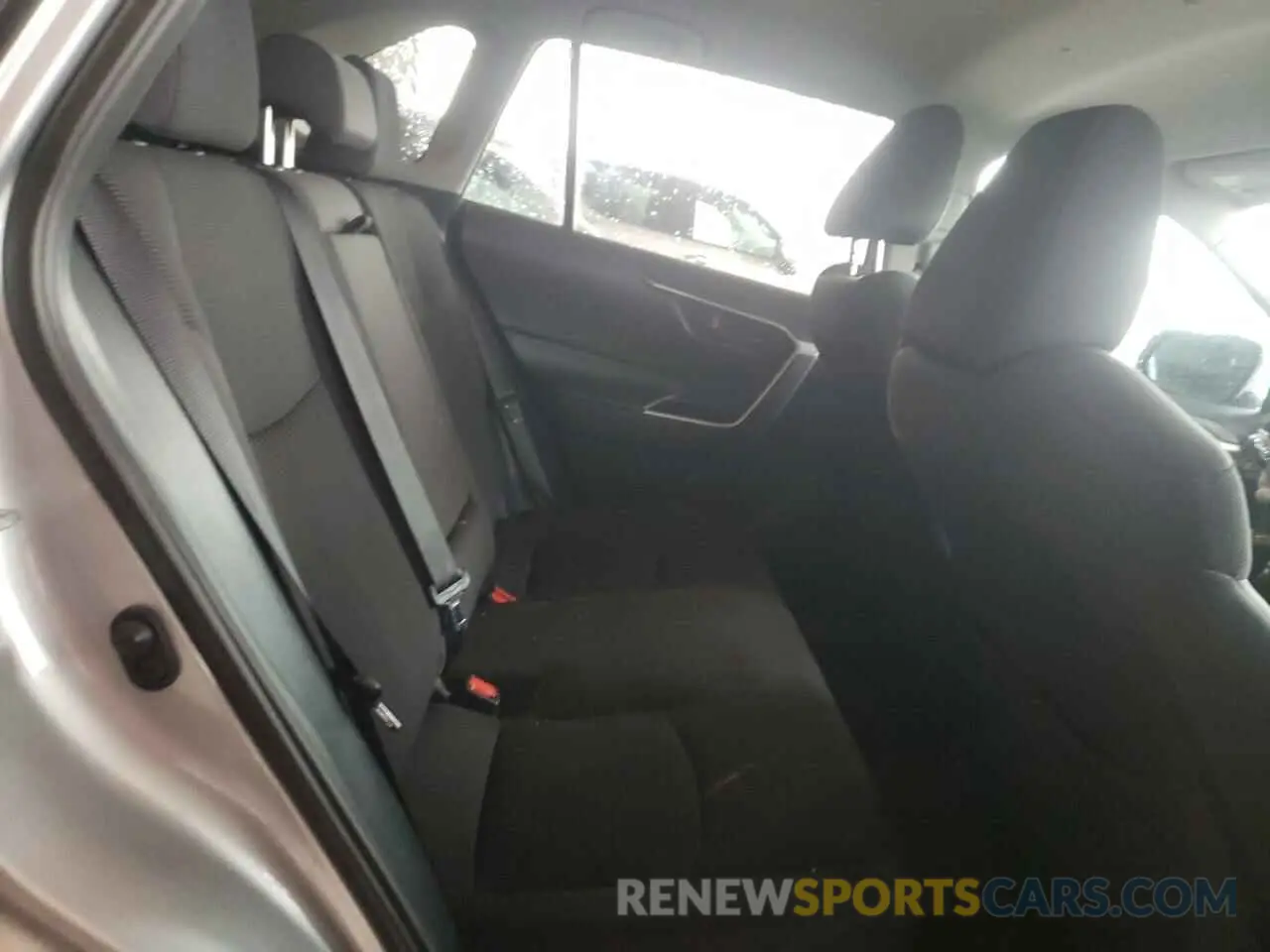 6 fotografías del automóvil dañado 2T3H1RFV7KC007485 TOYOTA RAV4 2019