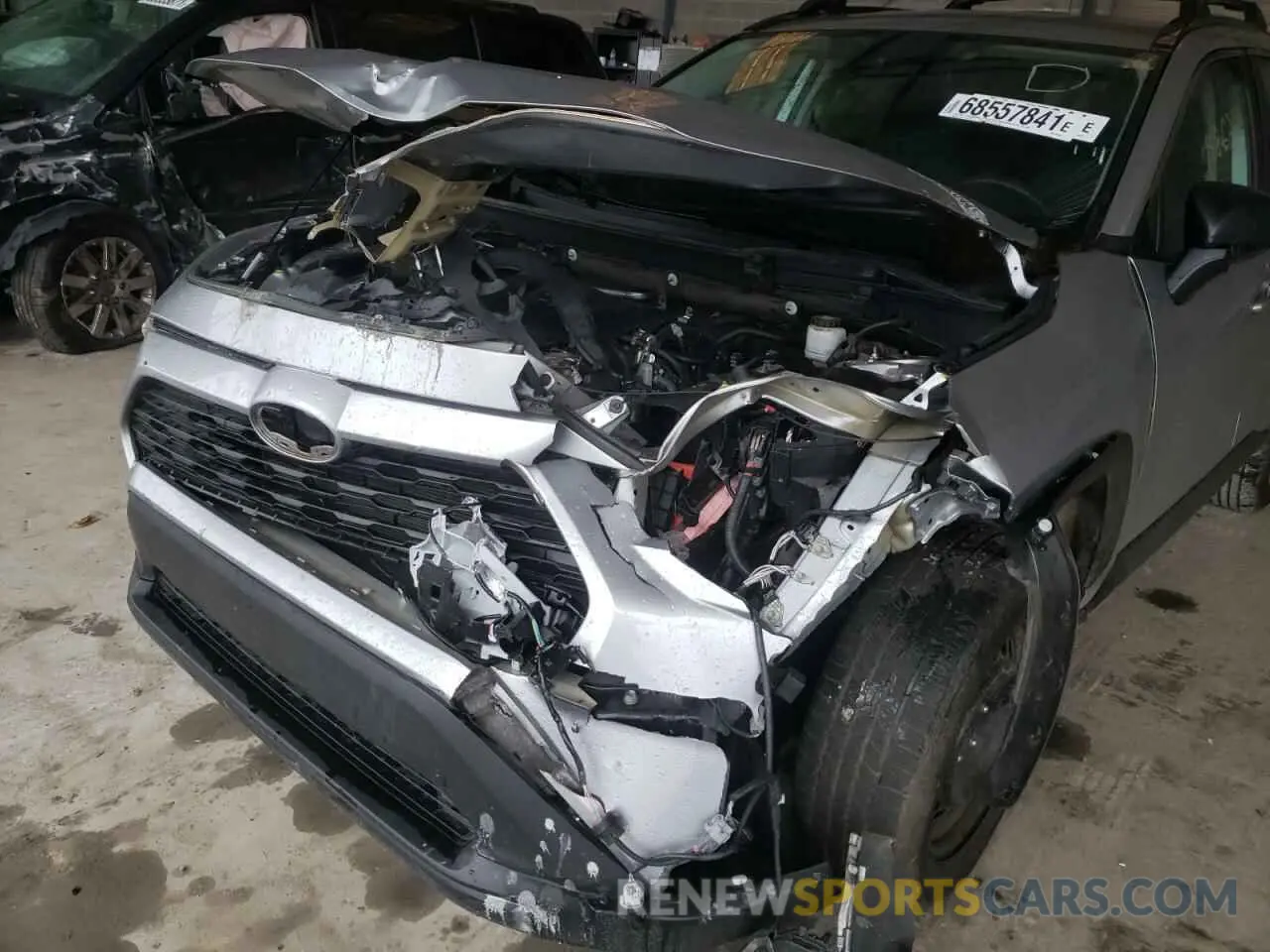 9 fotografías del automóvil dañado 2T3H1RFV7KC007485 TOYOTA RAV4 2019