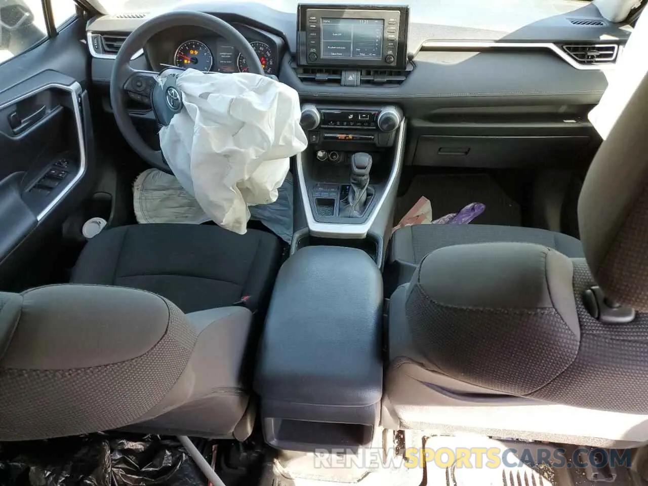 8 fotografías del automóvil dañado 2T3H1RFV7KC031933 TOYOTA RAV4 2019