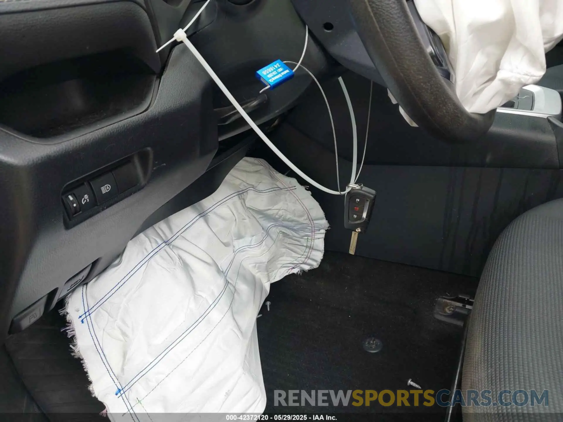 11 fotografías del automóvil dañado 2T3H1RFV7KW032434 TOYOTA RAV4 2019