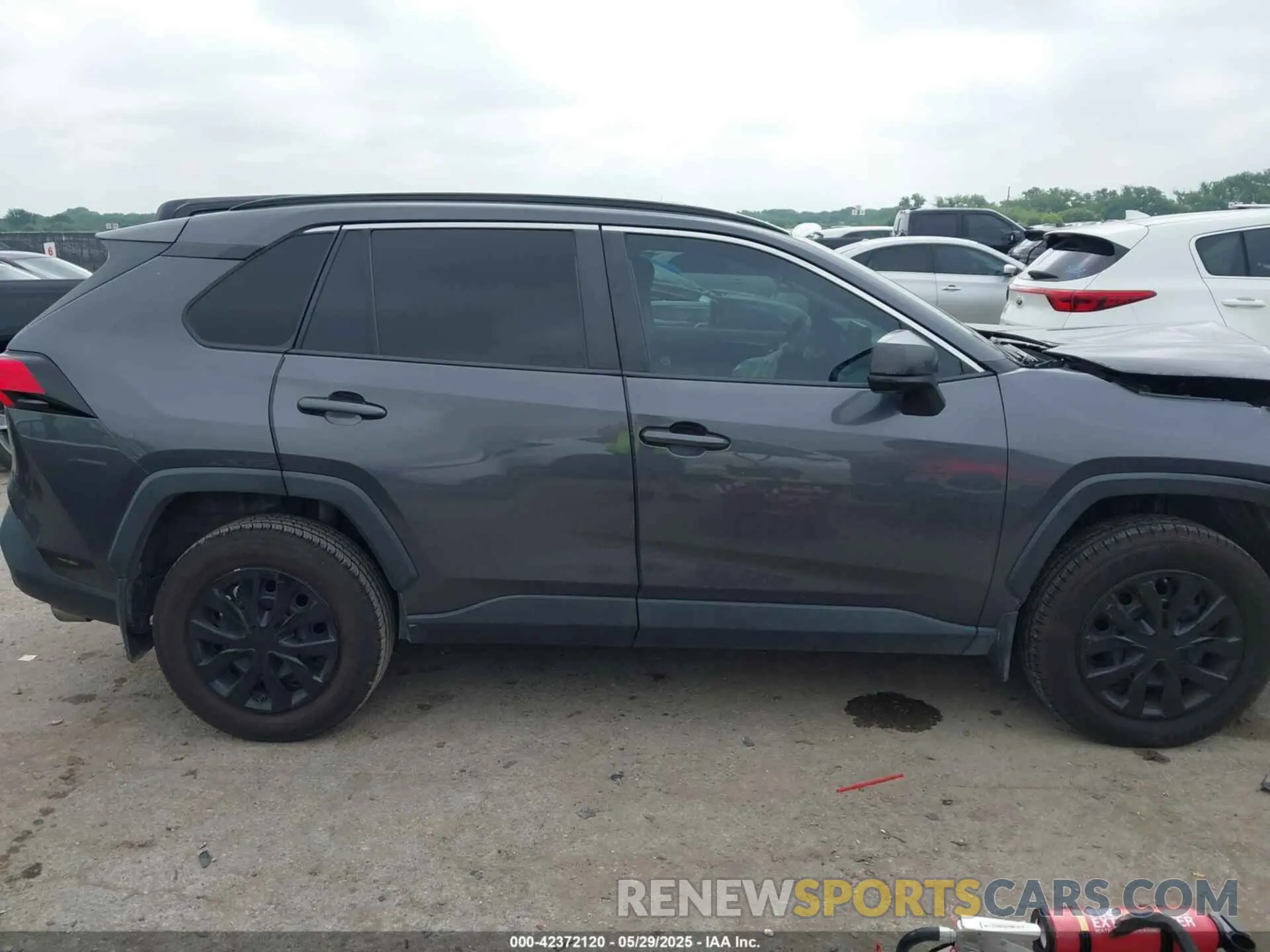 13 fotografías del automóvil dañado 2T3H1RFV7KW032434 TOYOTA RAV4 2019