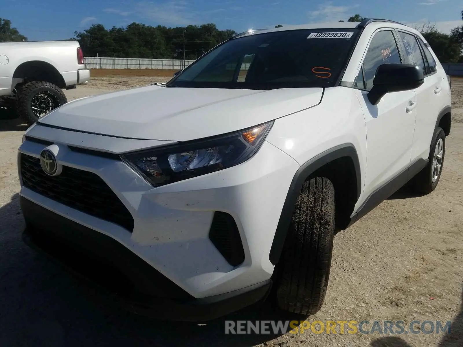 2 fotografías del automóvil dañado 2T3H1RFV7KW034992 TOYOTA RAV4 2019