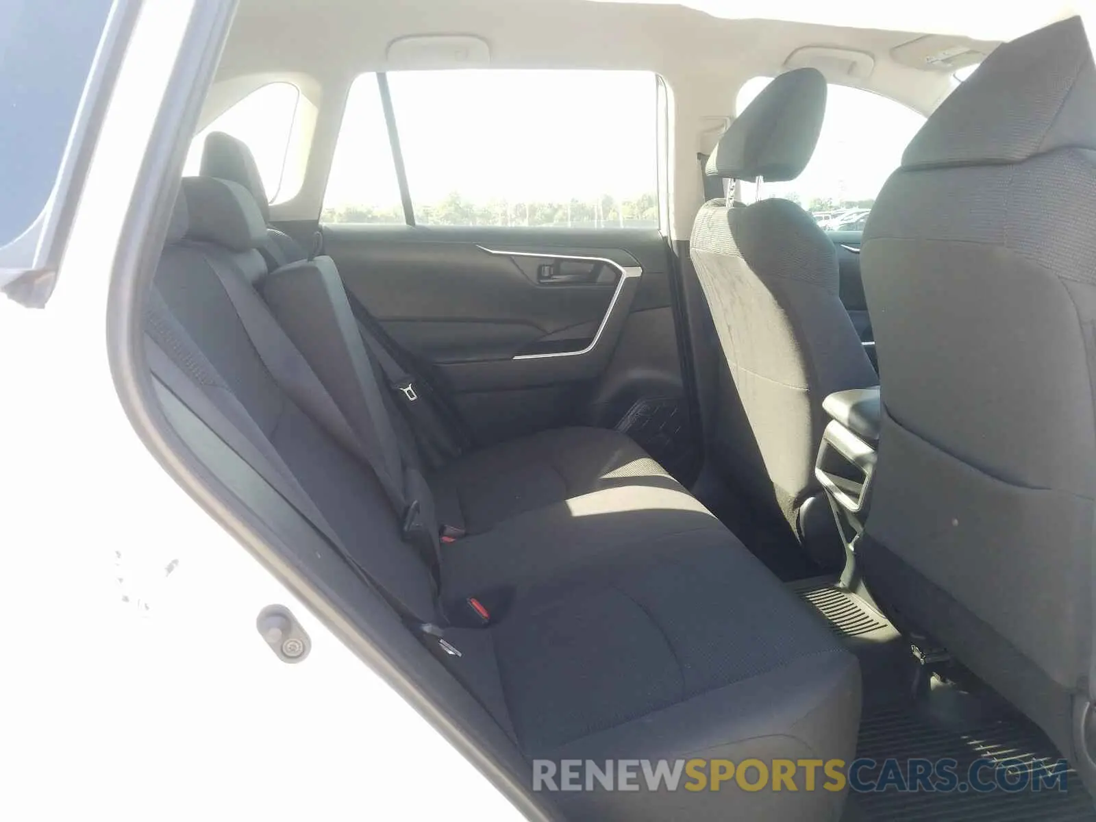 6 fotografías del automóvil dañado 2T3H1RFV7KW034992 TOYOTA RAV4 2019