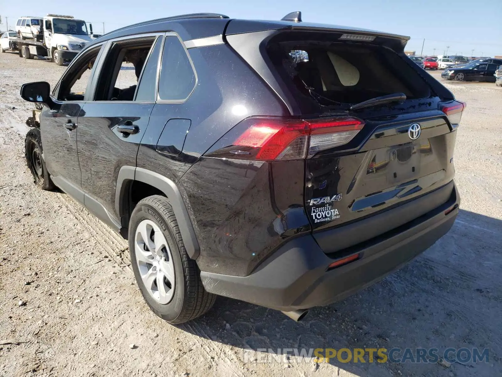 3 fotografías del automóvil dañado 2T3H1RFV7KW036600 TOYOTA RAV4 2019
