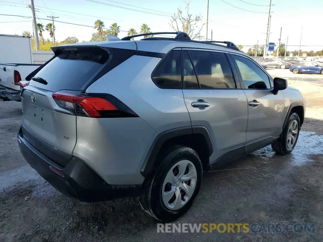 3 fotografías del automóvil dañado 2T3H1RFV7KW057544 TOYOTA RAV4 2019