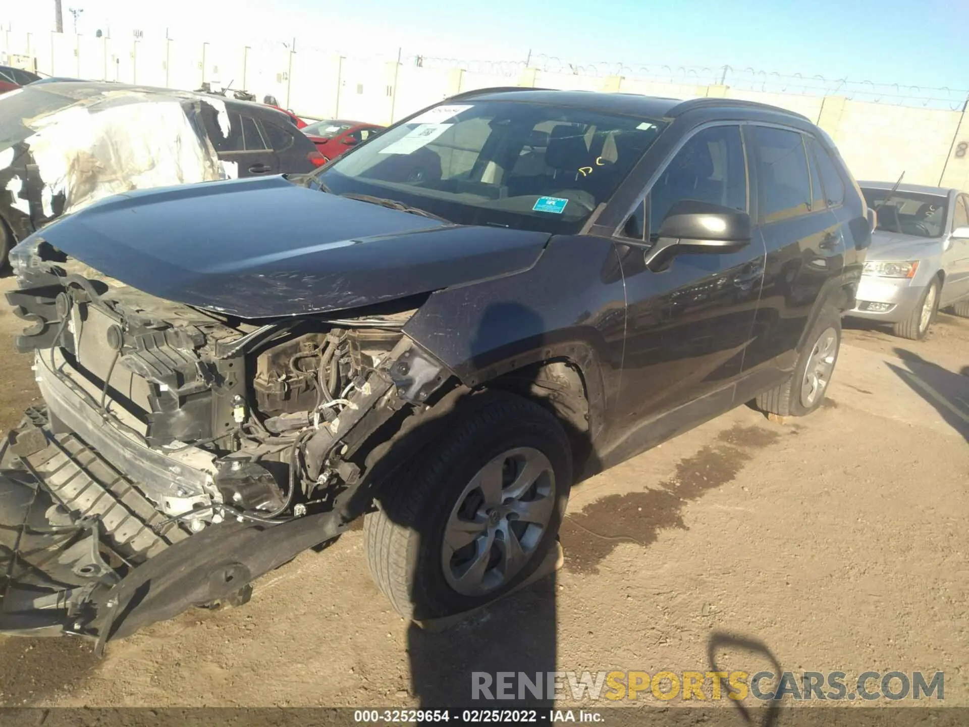 2 fotografías del automóvil dañado 2T3H1RFV8KW006554 TOYOTA RAV4 2019