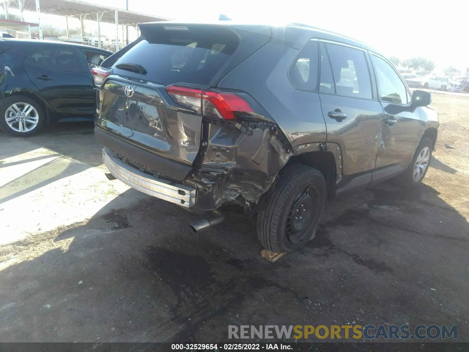 4 fotografías del automóvil dañado 2T3H1RFV8KW006554 TOYOTA RAV4 2019