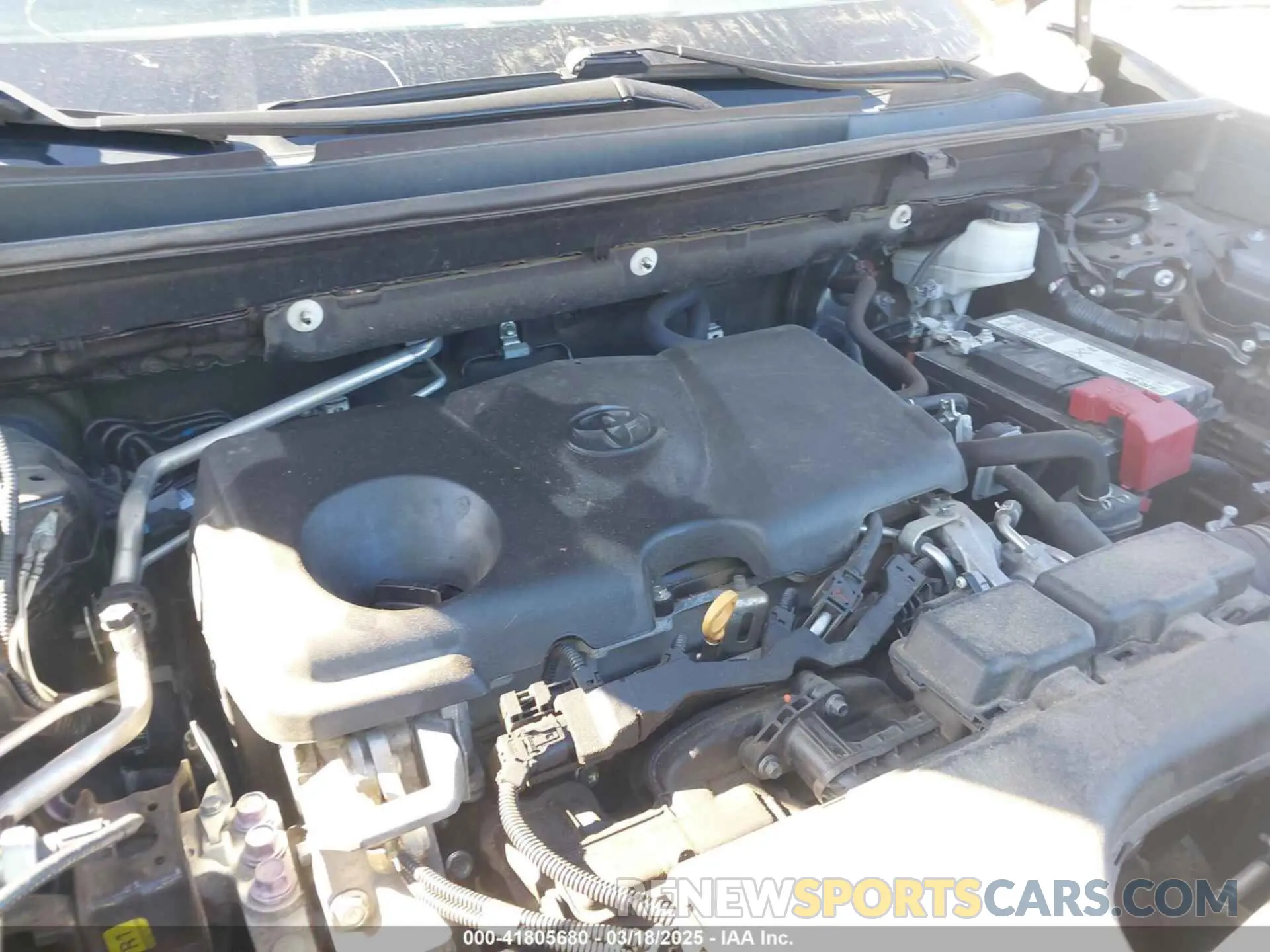 10 fotografías del automóvil dañado 2T3H1RFV8KW013553 TOYOTA RAV4 2019