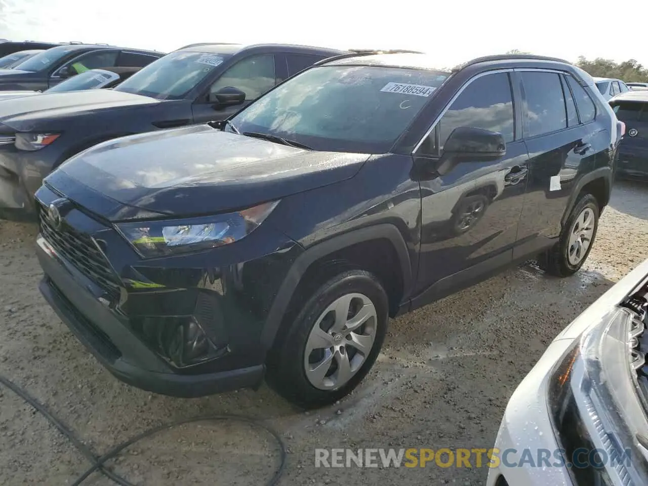 1 fotografías del automóvil dañado 2T3H1RFV8KW022611 TOYOTA RAV4 2019