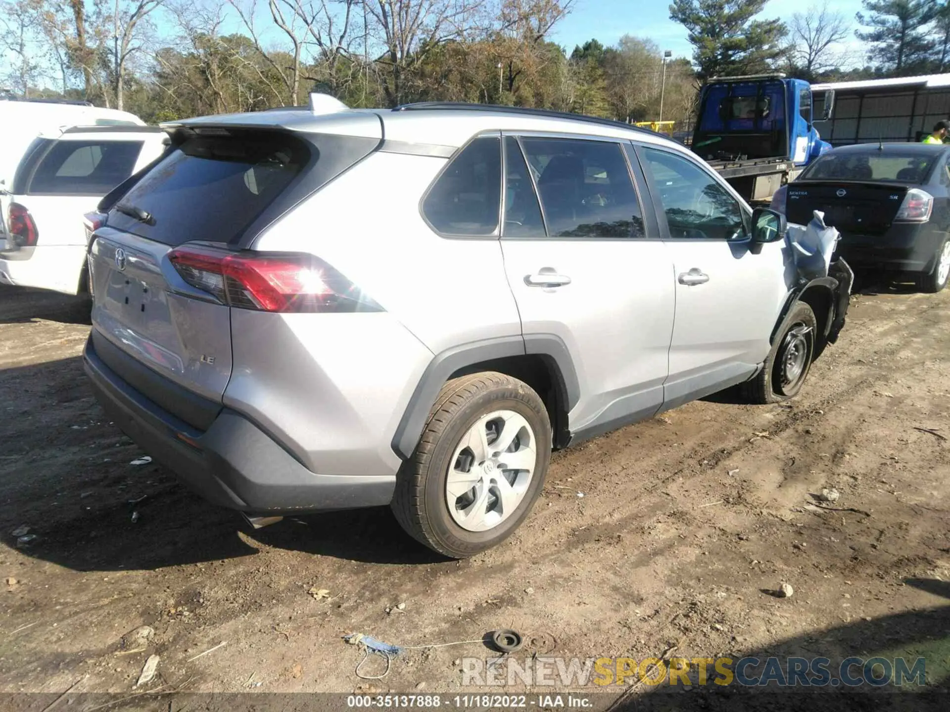 4 fotografías del automóvil dañado 2T3H1RFV8KW023211 TOYOTA RAV4 2019