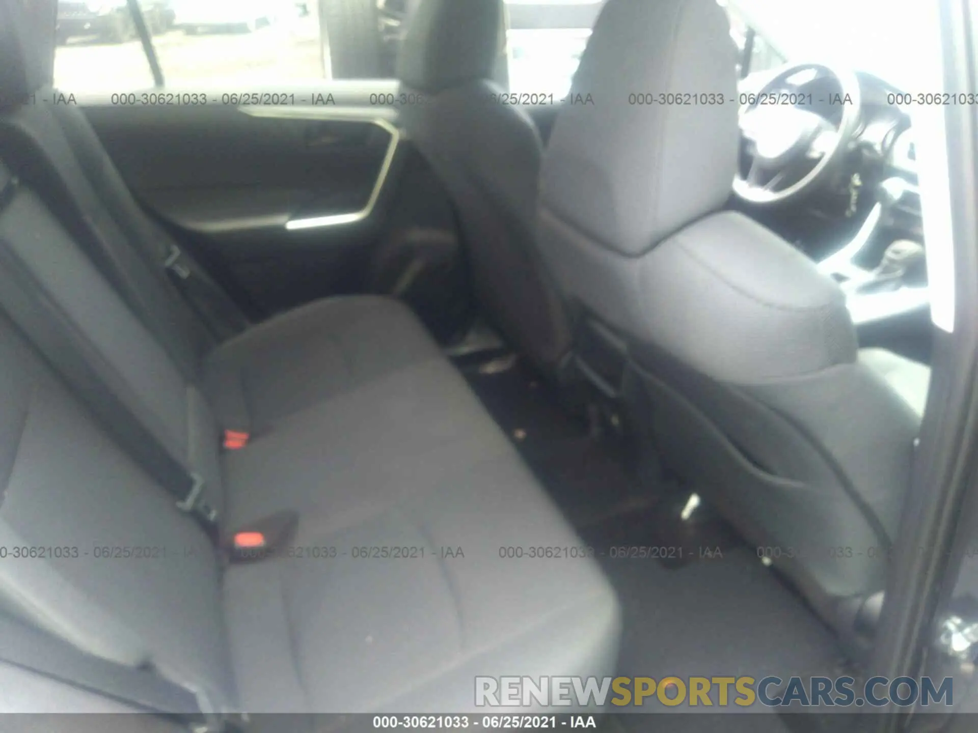 8 fotografías del automóvil dañado 2T3H1RFV8KW034015 TOYOTA RAV4 2019