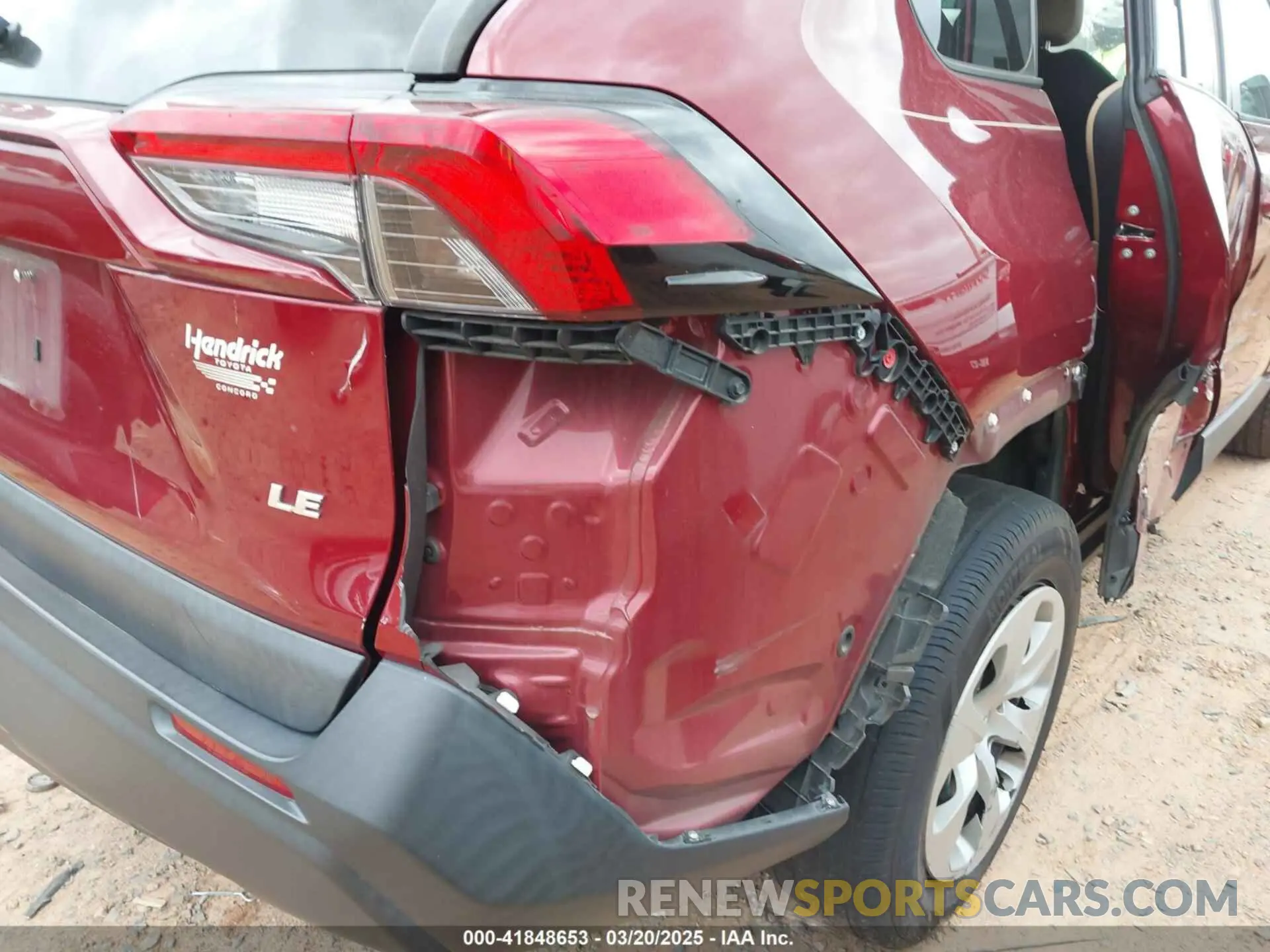 17 fotografías del automóvil dañado 2T3H1RFV9KW041023 TOYOTA RAV4 2019