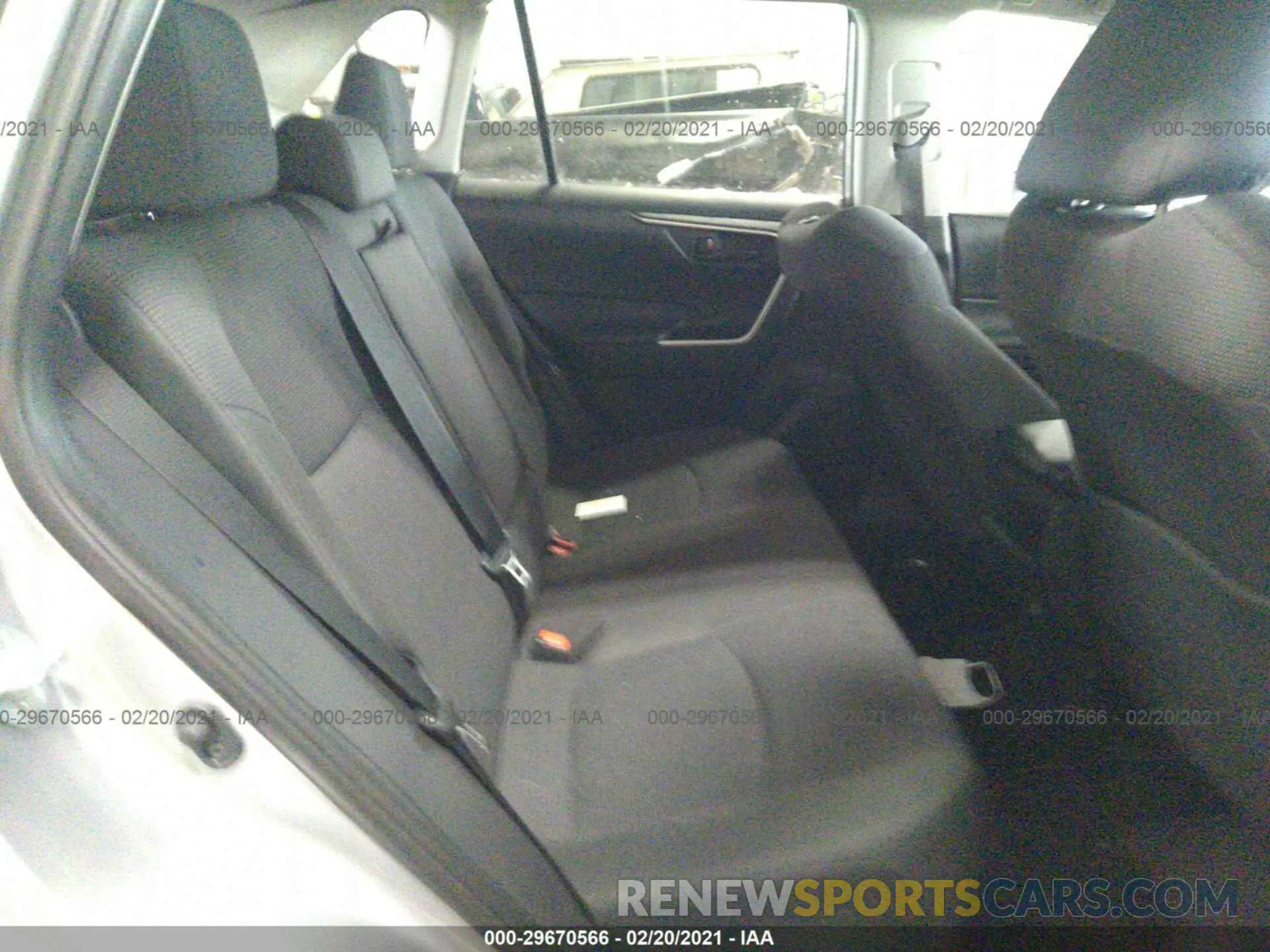 8 fotografías del automóvil dañado 2T3H1RFVXKC022482 TOYOTA RAV4 2019